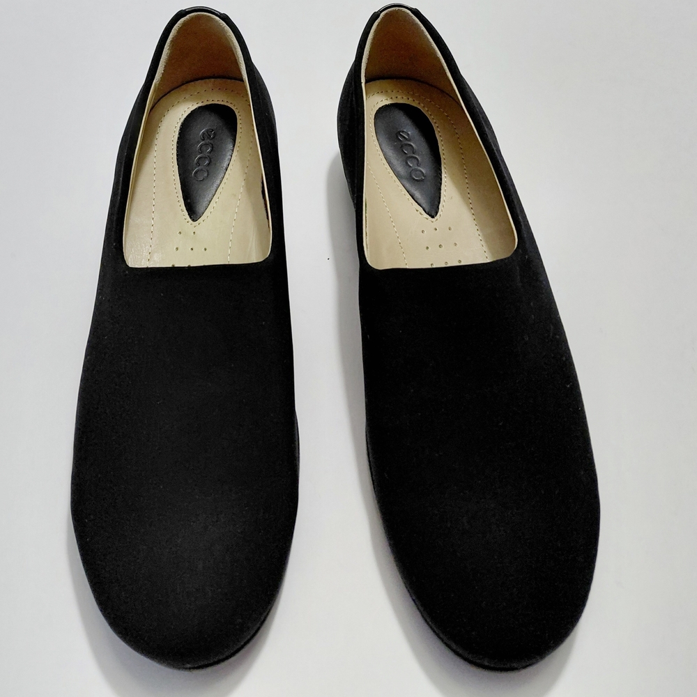ECCO Women's Black Slip-On Comfort Loafers Size 39